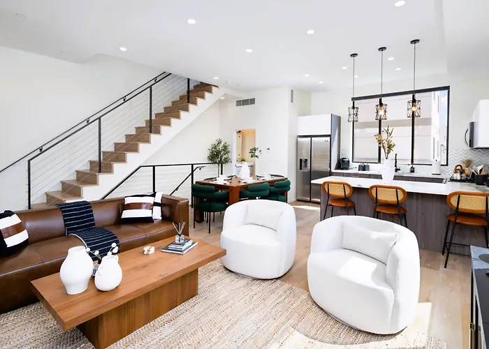Trendy Chic